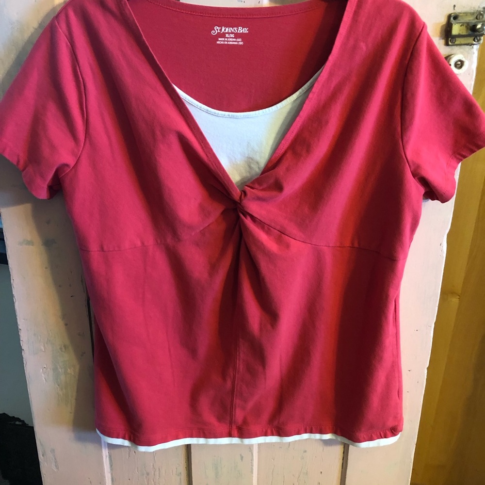 Short sleeve shirt